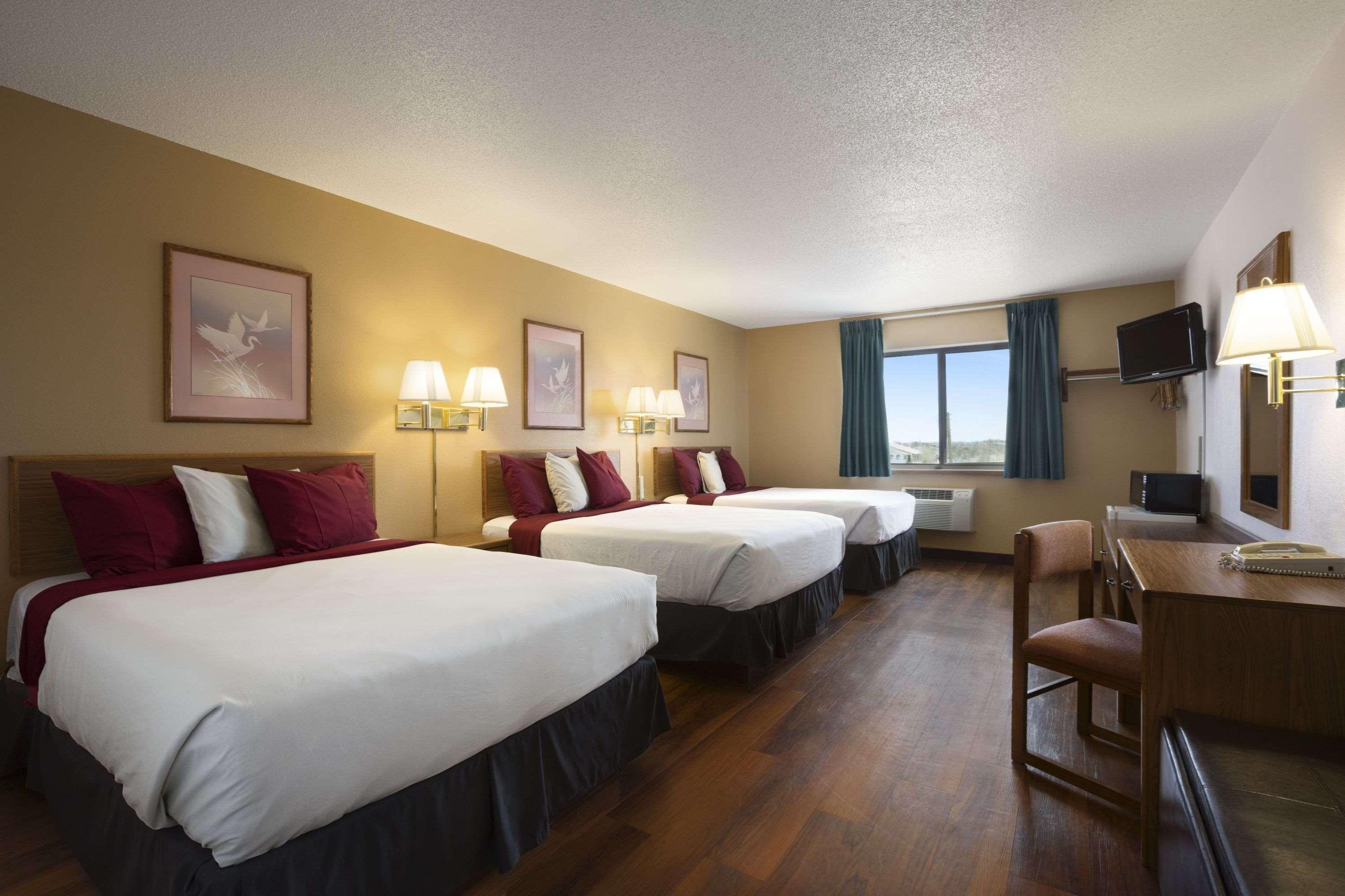 Super 8 By Wyndham Las Vegas Ngoại thất bức ảnh