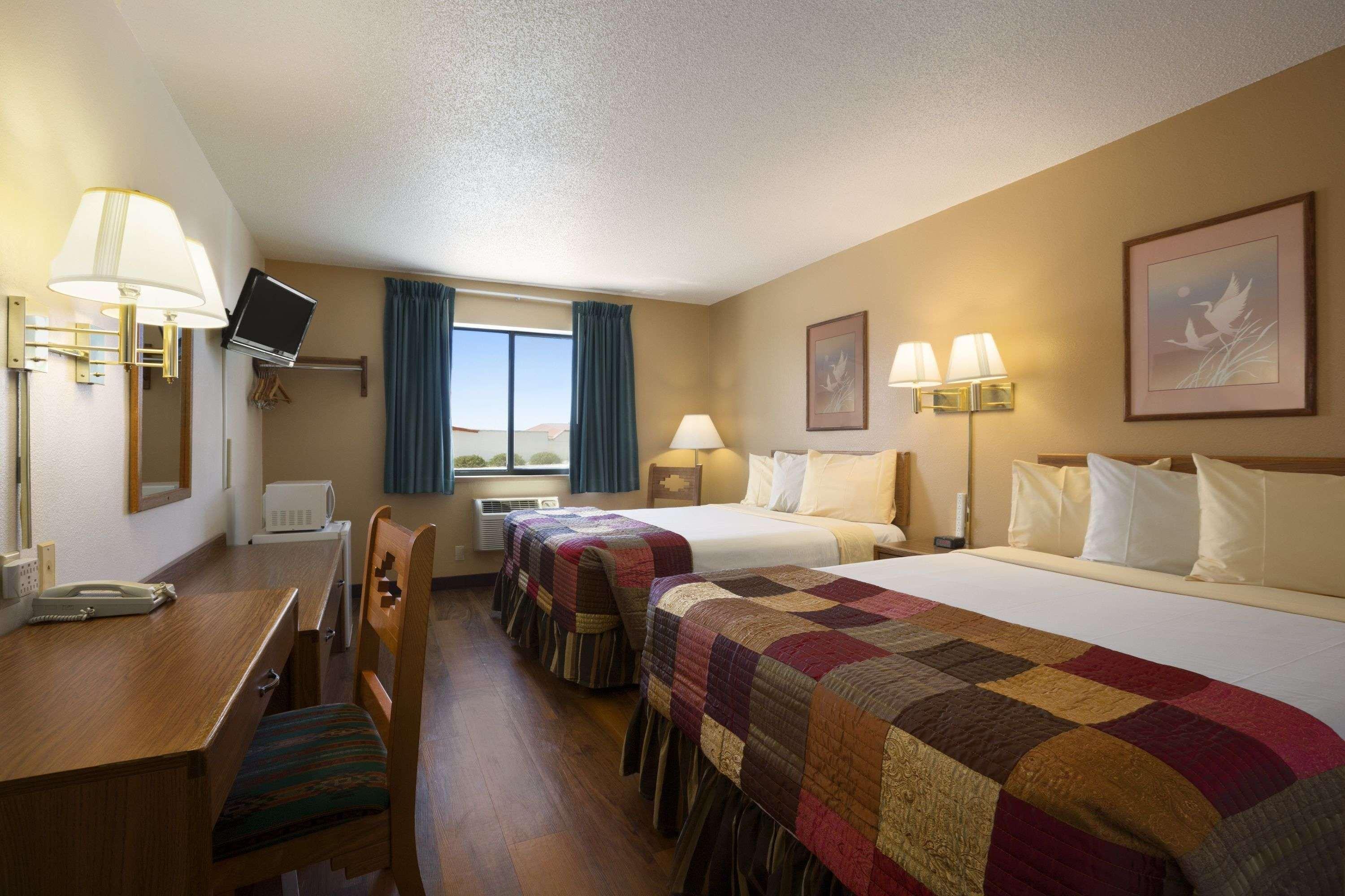 Super 8 By Wyndham Las Vegas Ngoại thất bức ảnh