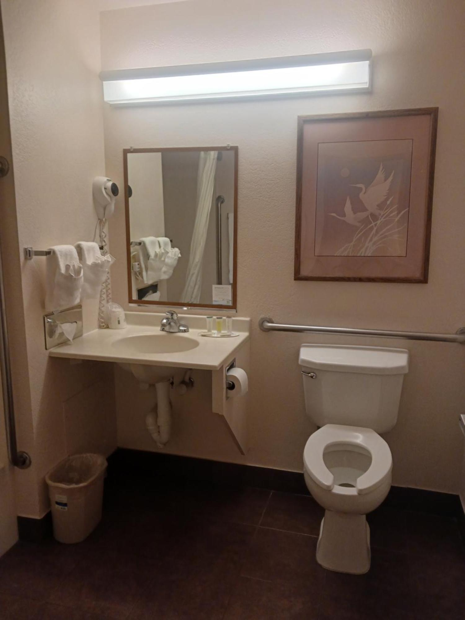 Super 8 By Wyndham Las Vegas Ngoại thất bức ảnh